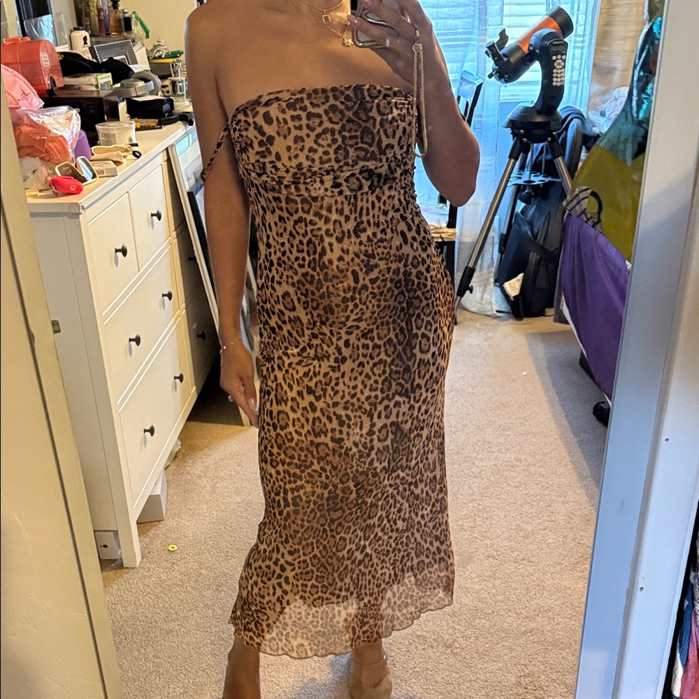 Leopard Print Strapless Dress